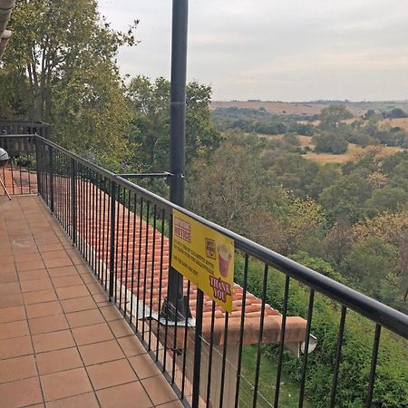 Hills And Dales Accommodation لانسيريا المظهر الخارجي الصورة