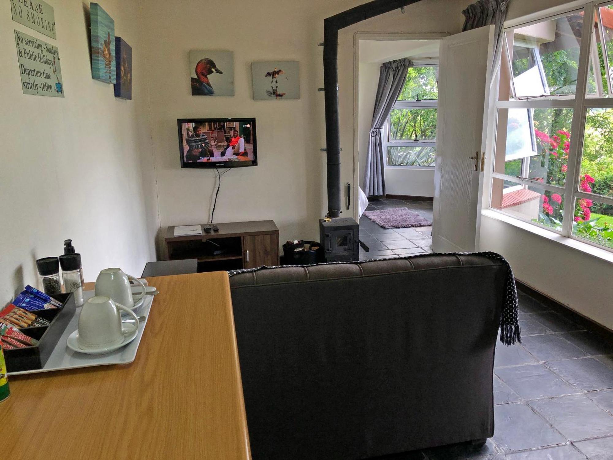 Hills And Dales Accommodation لانسيريا الغرفة الصورة