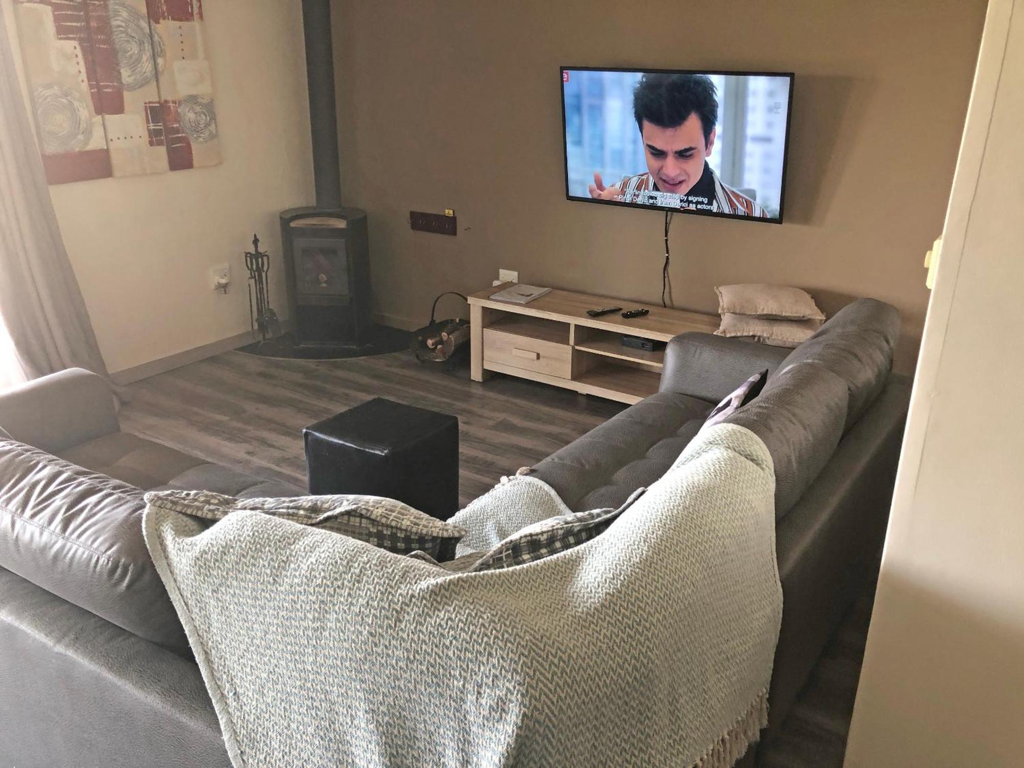 Hills And Dales Accommodation لانسيريا المظهر الخارجي الصورة