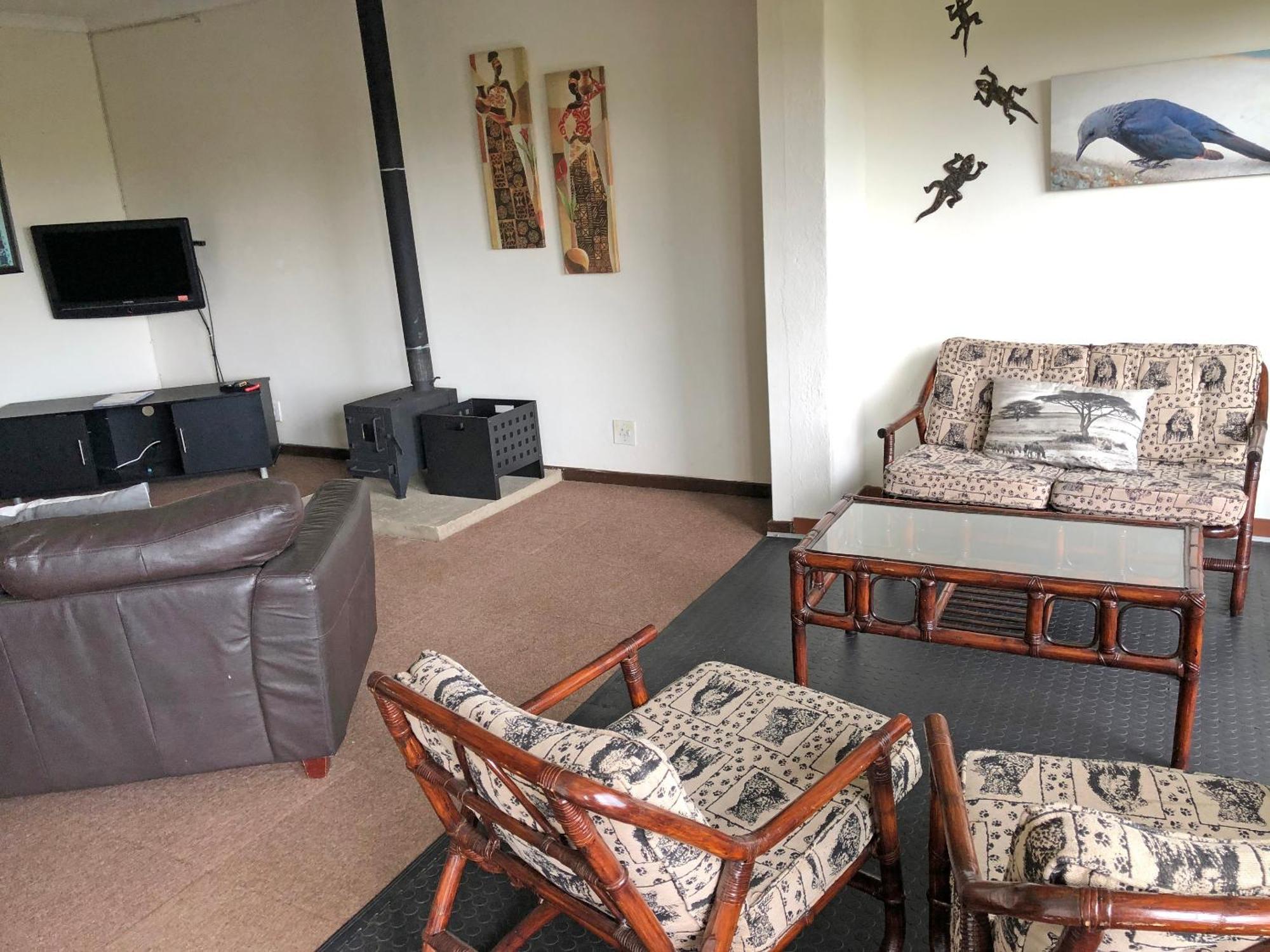 Hills And Dales Accommodation لانسيريا الغرفة الصورة